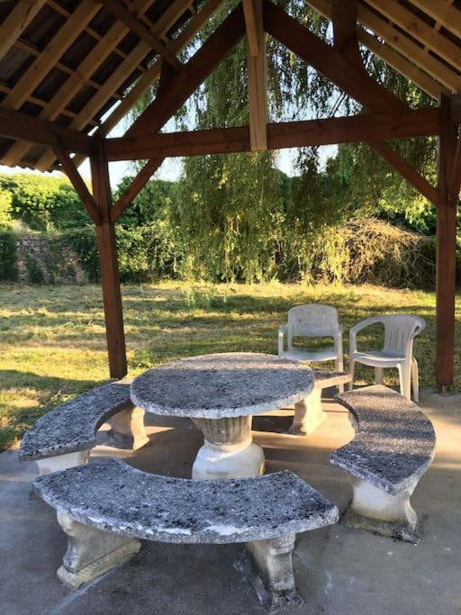 Charmant T2 Au 1Er Dans Residence Avec Parc Arbore Saint-Pierre-le-Moûtier 외부 사진